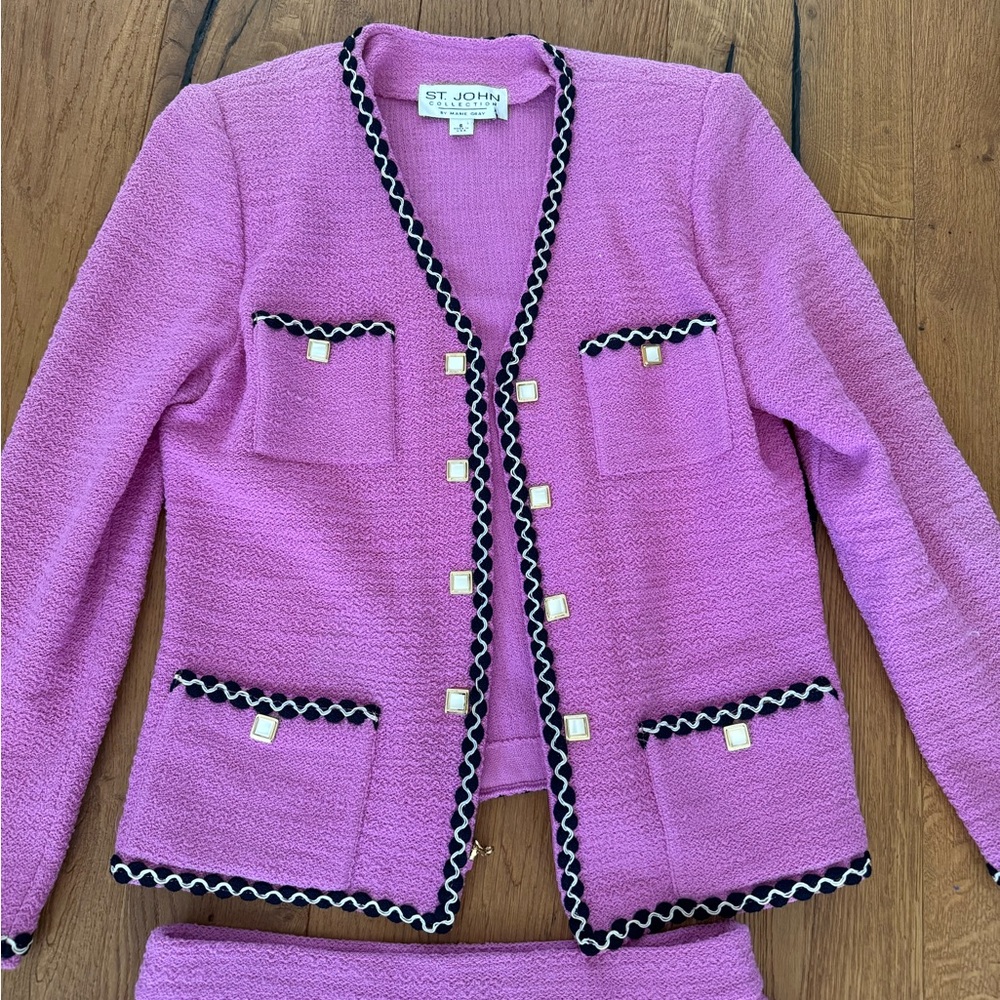 St. John pink skirt set